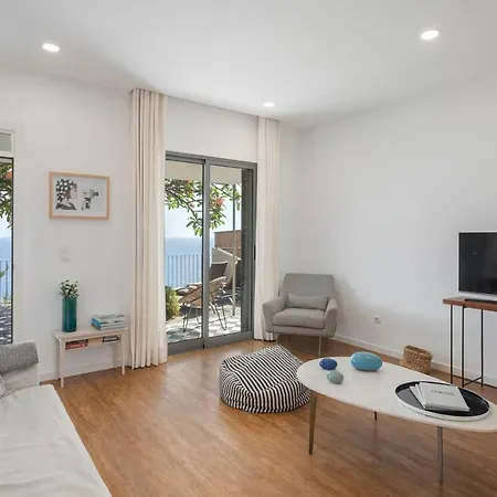 Lazareto Mar By An Island *